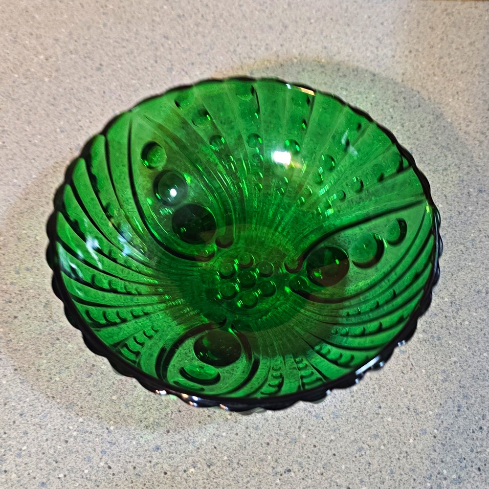 Anchor Hockinsg Vintage Emerald Green Footed Glass serving bowl, 5" Footed